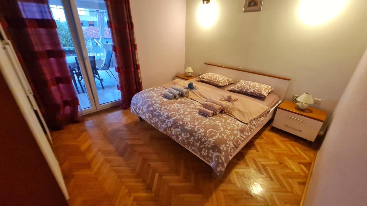 Apartment Navita Makarska Bagian luar foto